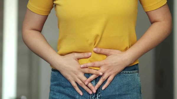 Ventre qui gargouille : comment le traiter rapidement ?