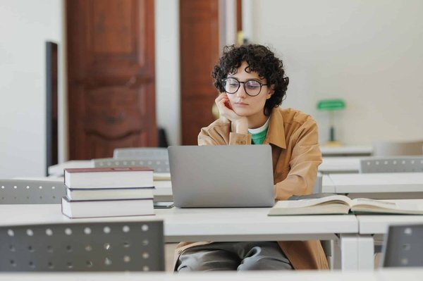 Parcourir les offres de formation à Évreux : trouvez votre chemin