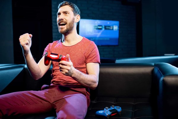 Trucs et astuces incontournables pour dépasser vos adversaires dans les jeux vidéos
